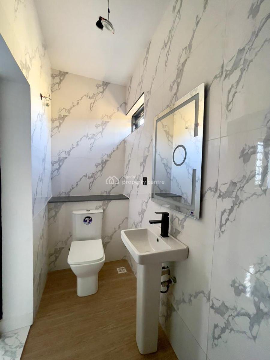 Nicely Built 1 Bedroom Studio Apartment, Orchid, Lekki, Lagos, Flat / Apartment for Sale