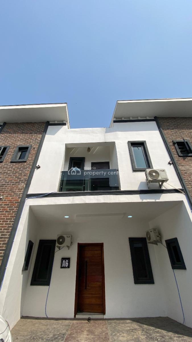 Cozy 4 Bedroom Duplex with Ps5, Lbs View Estate Opposite Lagos Business School, Ajah, Lagos, Terraced Duplex Short Let