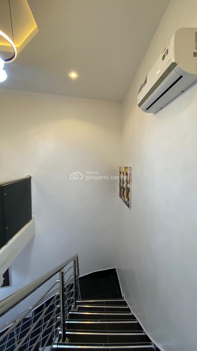 Cozy 4 Bedroom Duplex with Ps5, Lbs View Estate Opposite Lagos Business School, Ajah, Lagos, Terraced Duplex Short Let