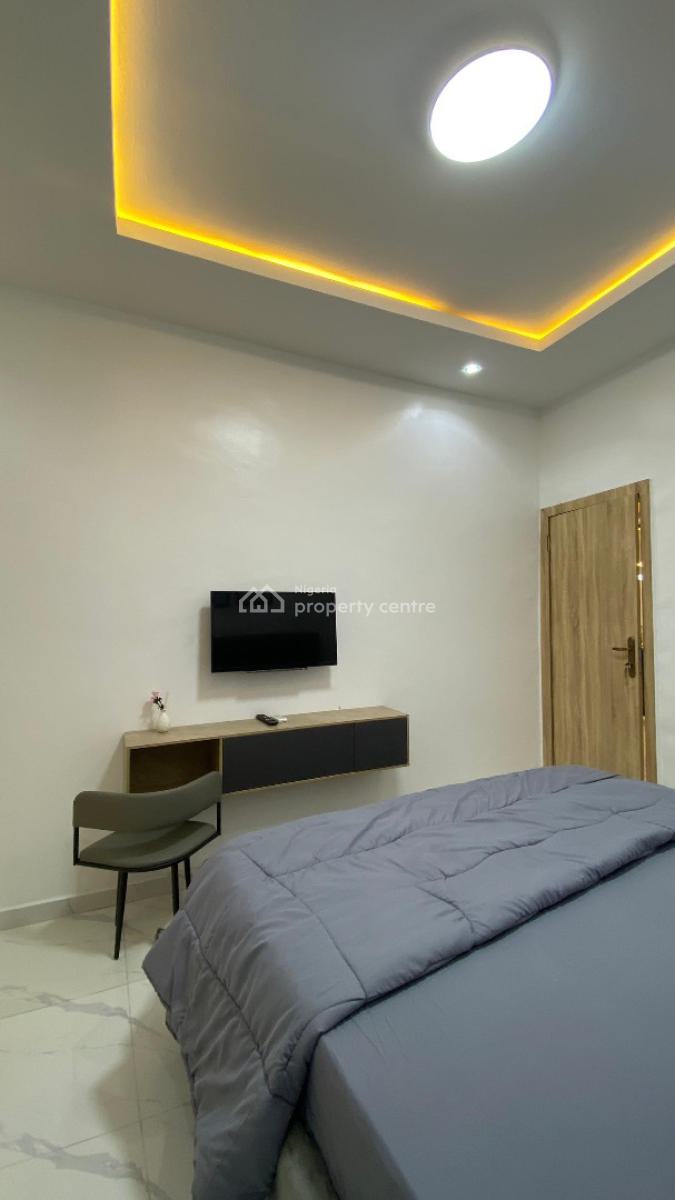 Cozy 4 Bedroom Duplex with Ps5, Lbs View Estate Opposite Lagos Business School, Ajah, Lagos, Terraced Duplex Short Let