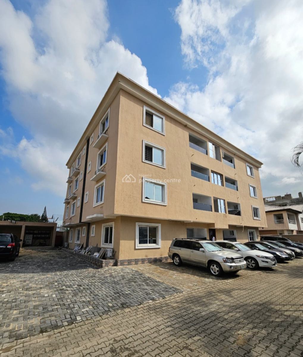 Decent 3 Bedrooms Apartment All Ensuite, Lekki Phase 1, Lekki, Lagos, House for Sale