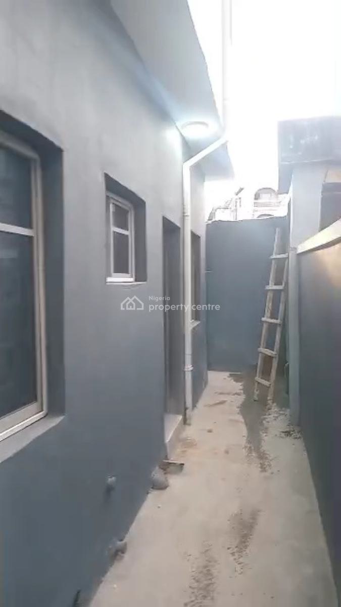 Room Self Contain Available in a Very Accessible Location, Ogudu Round About, Ogudu, Lagos, Self Contain (single Rooms) for Rent