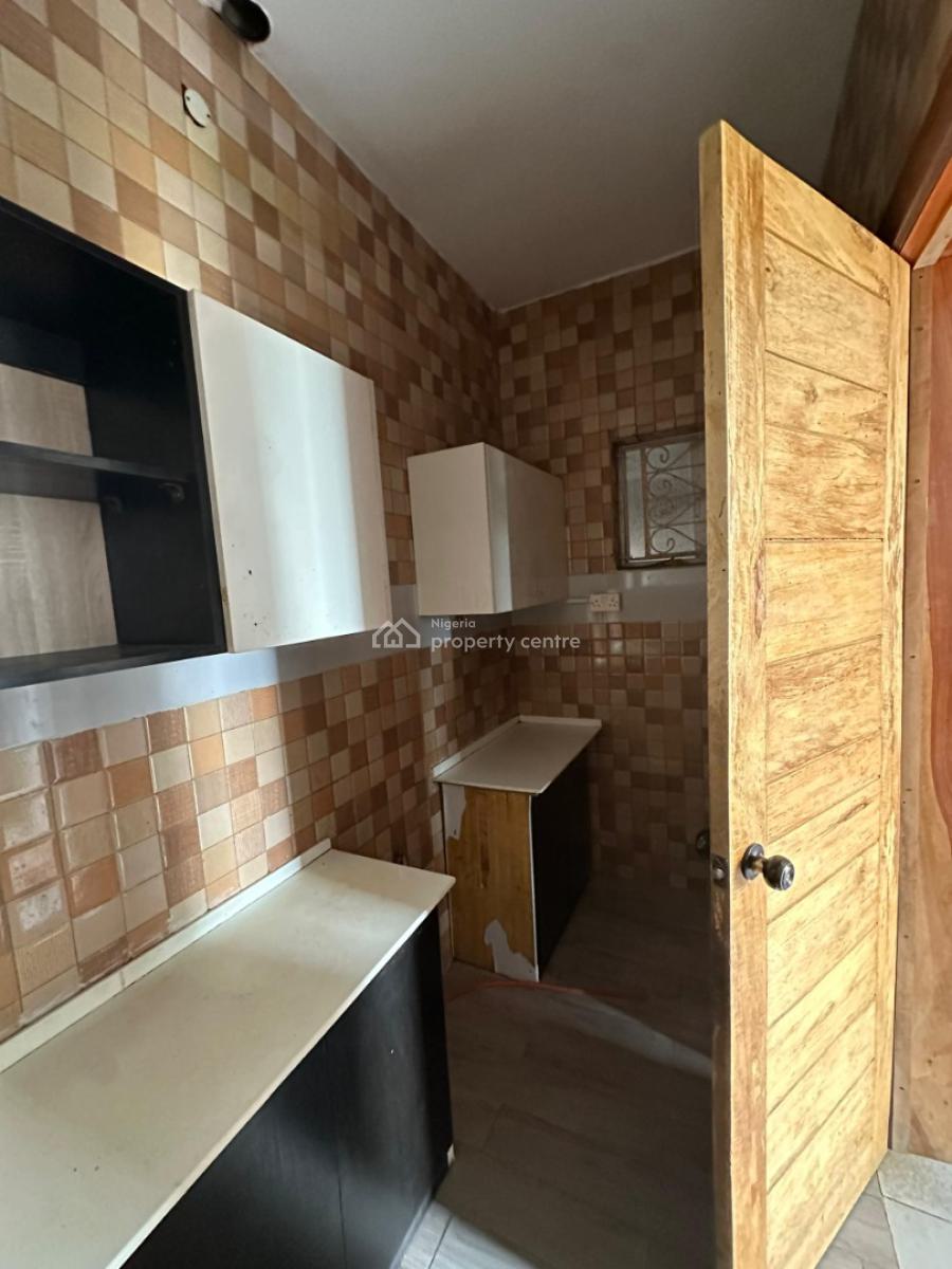 2 Bedroom Flat, Ologolo, Lekki, Lagos, Flat / Apartment for Rent