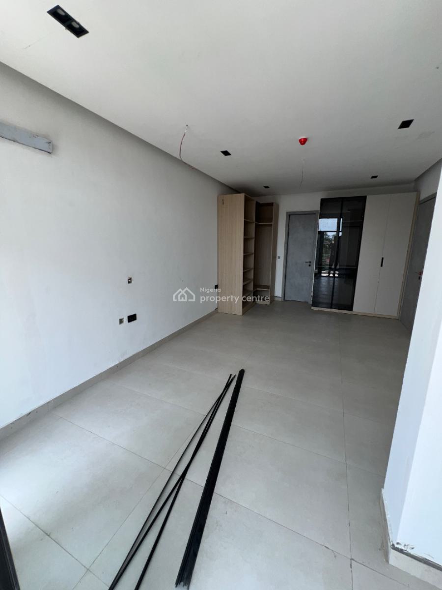 2 Bedroom Fully Serviced Apartment, Lekki Phase 1, Lekki, Lagos, Flat / Apartment for Sale