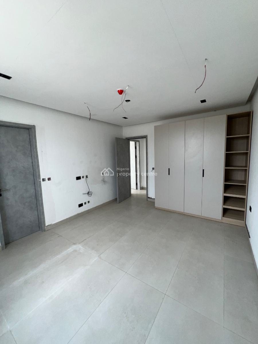 2 Bedroom Fully Serviced Apartment, Lekki Phase 1, Lekki, Lagos, Flat / Apartment for Sale