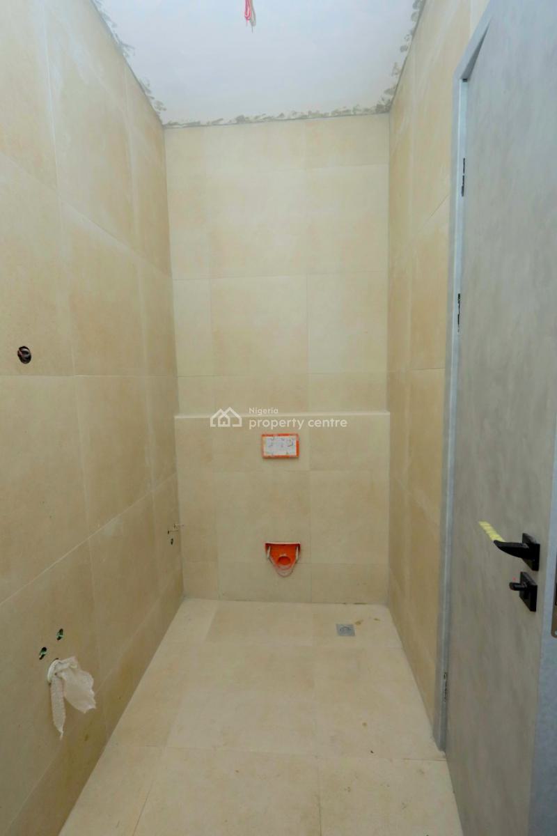 2 Bedroom Fully Serviced Apartment, Lekki Phase 1, Lekki, Lagos, Flat / Apartment for Sale