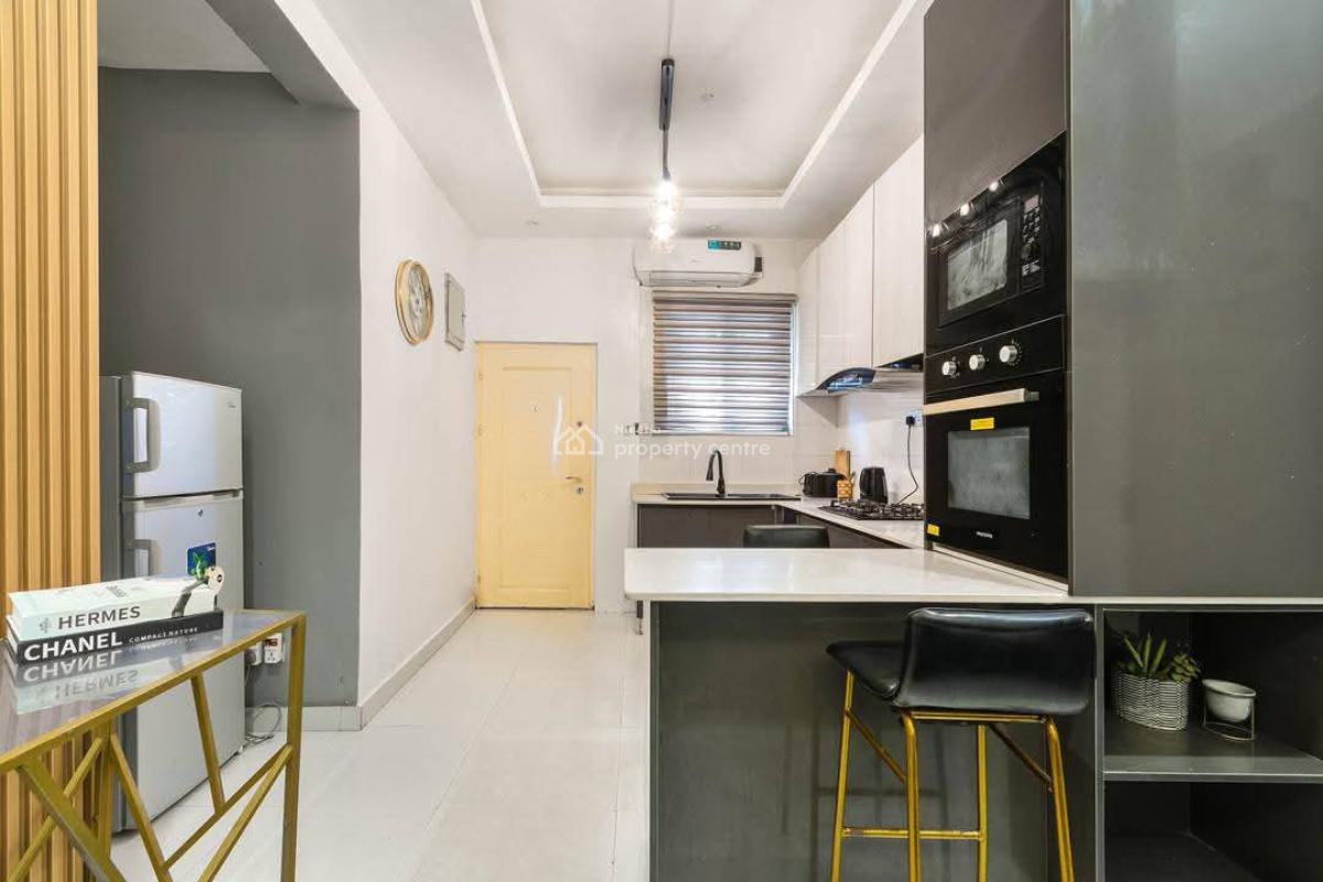 Luxury Furnished 2 Bedroom Service Apartment, By Ap Filling Station, Ikate Elegushi, Lekki, Lagos, Flat / Apartment for Sale