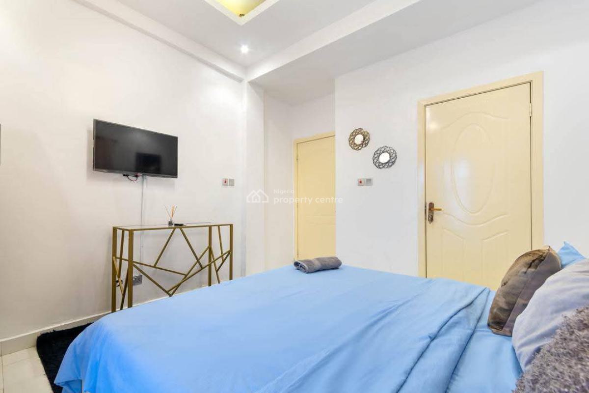 Luxury Furnished 2 Bedroom Service Apartment, By Ap Filling Station, Ikate Elegushi, Lekki, Lagos, Flat / Apartment for Sale