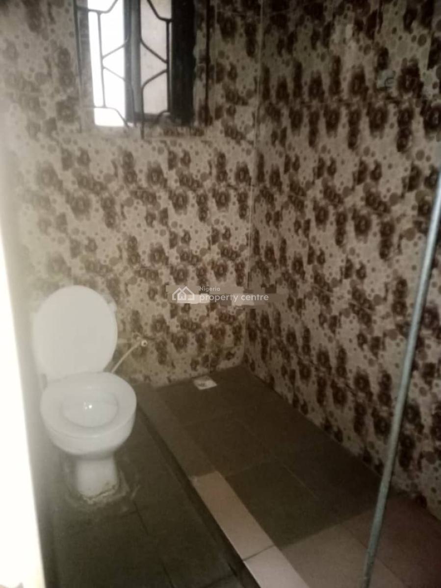 Spacious and Well Maintained 3 Bedroom Flat, Thomas Estate, Ajiwe, Ajah, Lagos, Flat / Apartment for Rent