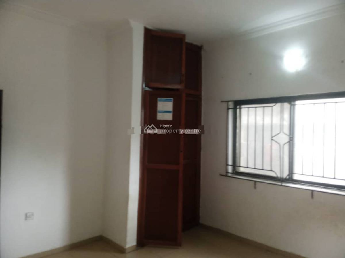 Spacious and Well Maintained 3 Bedroom Flat, Thomas Estate, Ajiwe, Ajah, Lagos, Flat / Apartment for Rent