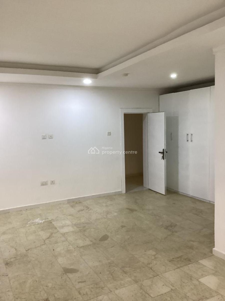 Two (2) Bedroom Flat with Bq, 24 Hours Power & Pool, Victoria Island (vi), Lagos, Flat / Apartment for Rent