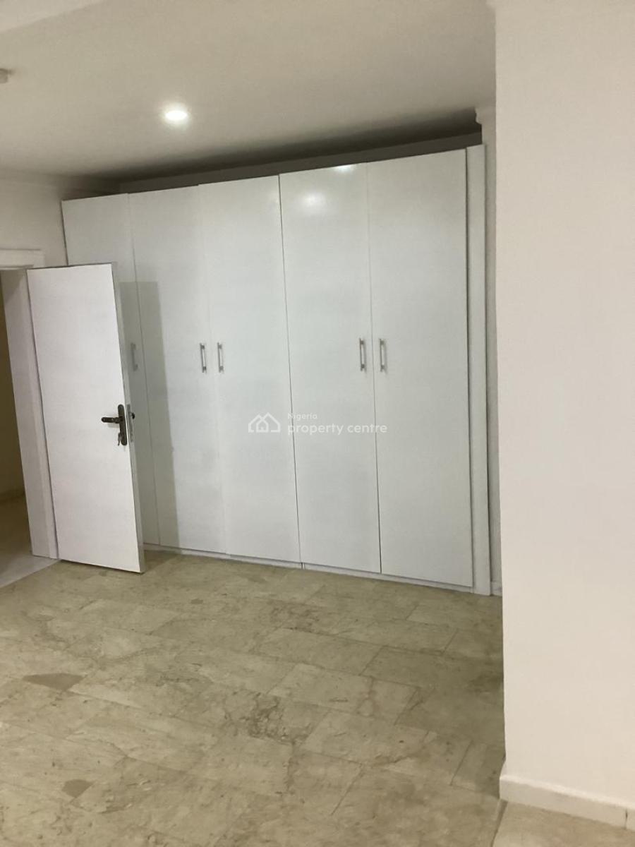 Two (2) Bedroom Flat with Bq, 24 Hours Power & Pool, Victoria Island (vi), Lagos, Flat / Apartment for Rent