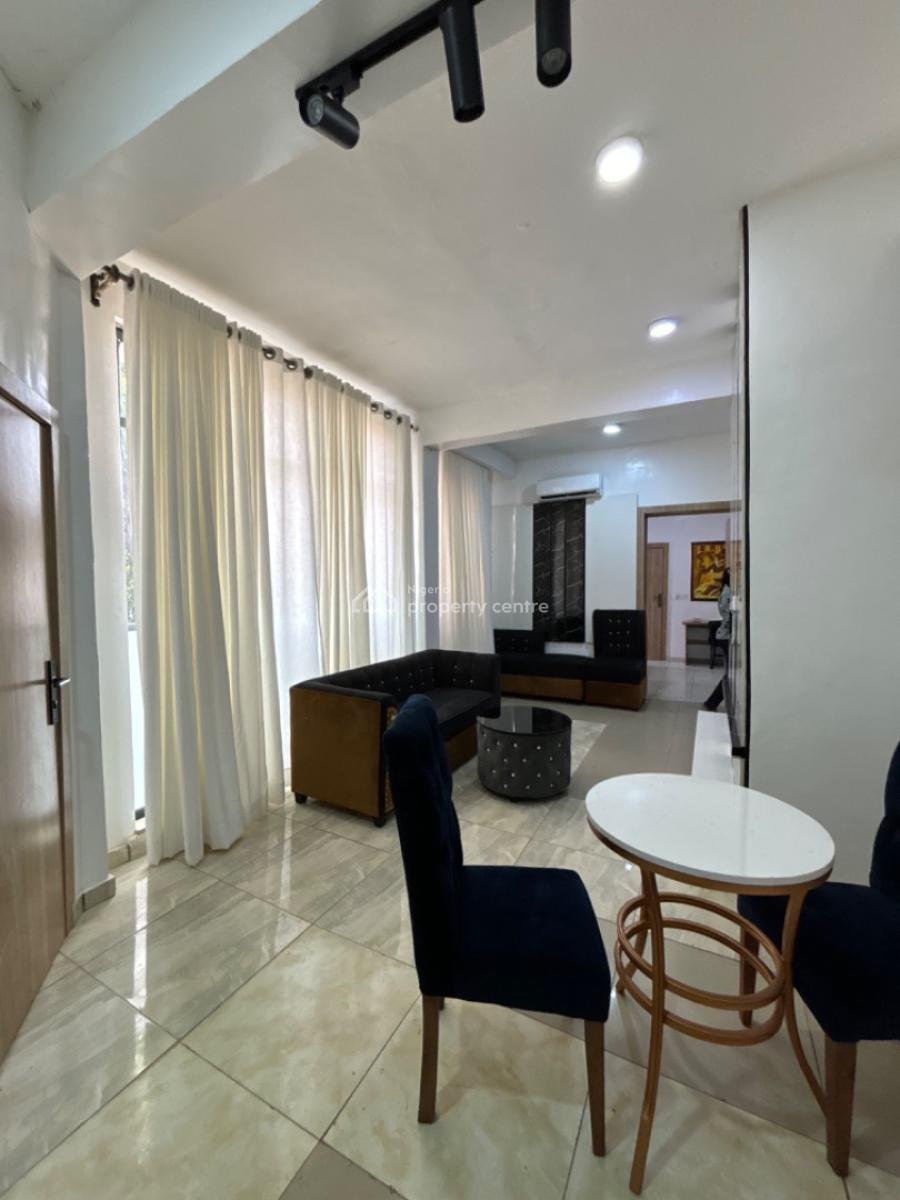 Nice 2 Bedroom Apartment, Lekki Phase 1, Lekki, Lagos, Flat / Apartment for Rent