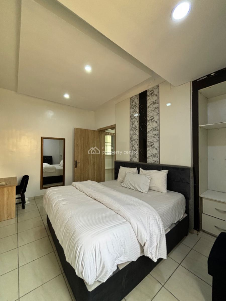 Nice 2 Bedroom Apartment, Lekki Phase 1, Lekki, Lagos, Flat / Apartment for Rent