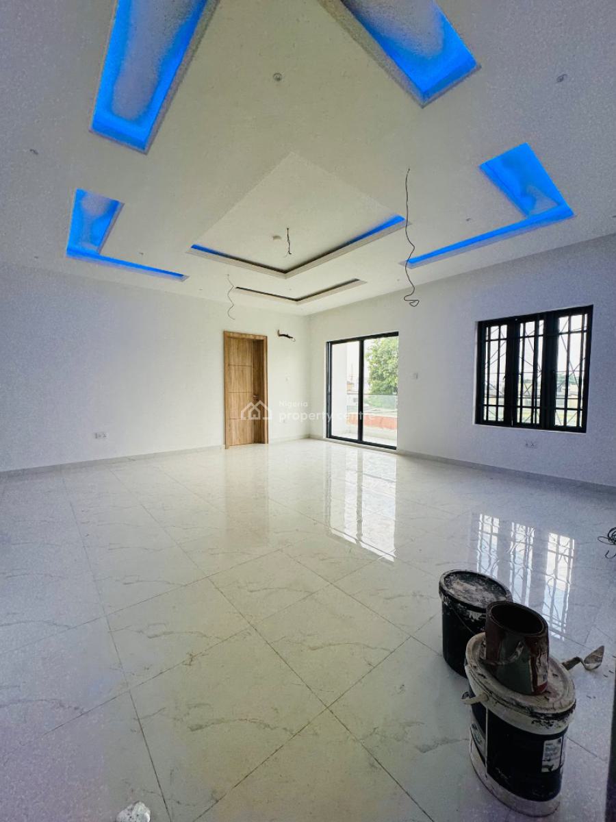 Exquisite Luxury Spacious 3 Bedroom Apartment, Adeniyi Jones, Ikeja, Lagos, Flat / Apartment for Sale