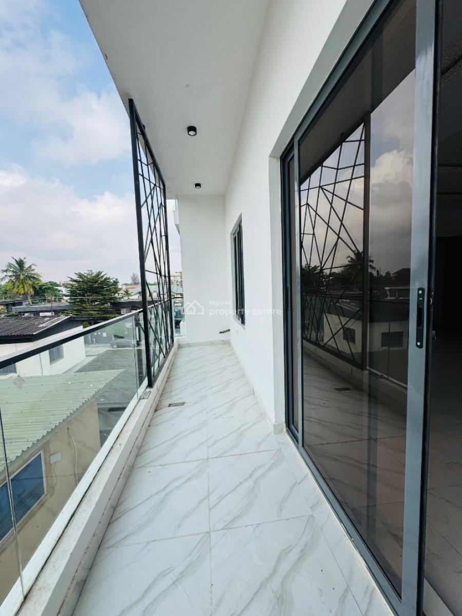 Exquisite Luxury Spacious 3 Bedroom Apartment, Adeniyi Jones, Ikeja, Lagos, Flat / Apartment for Sale