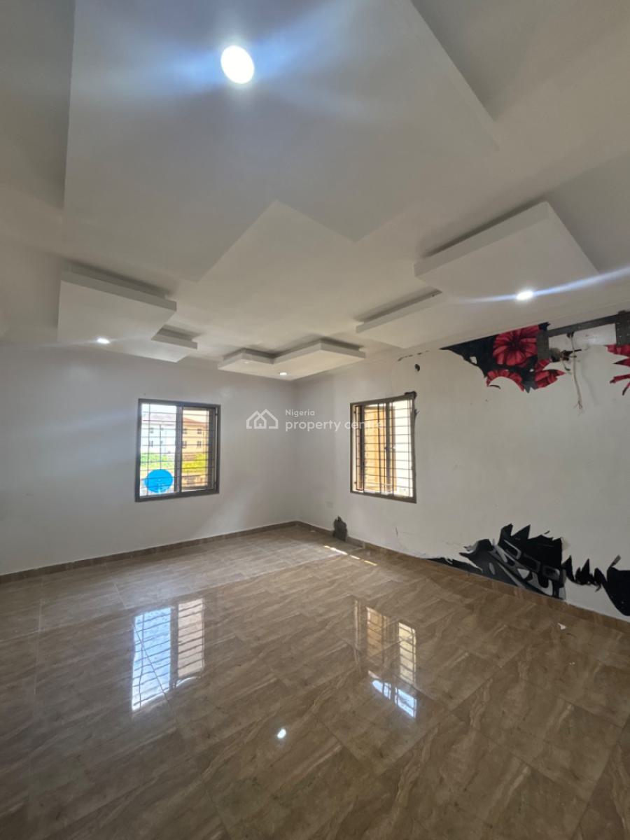 Self Serviced Lovely 3 Bedroom Duplex with a Bq, Lekki Phase 1, Lekki, Lagos, Semi-detached Duplex for Rent