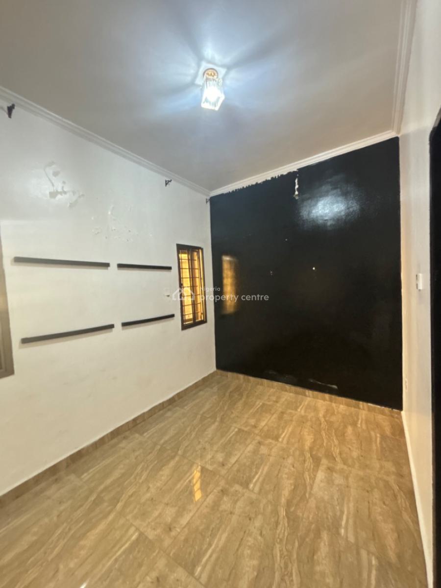 Self Serviced Lovely 3 Bedroom Duplex with a Bq, Lekki Phase 1, Lekki, Lagos, Semi-detached Duplex for Rent