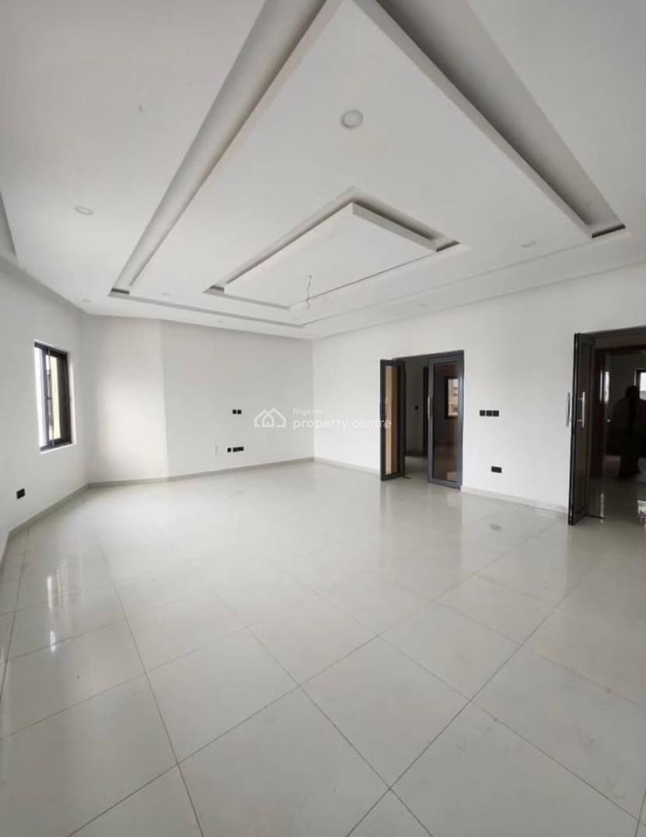 Luxury Standard 3 Bedroom Apartment Upstairs, Sangotedo, Ajah, Lagos, Flat / Apartment for Rent