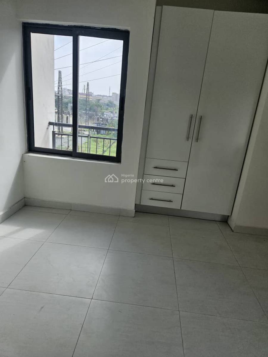 Luxury 3 Bedroom Flat, Alausa, Ikeja, Lagos, Block of Flats for Sale