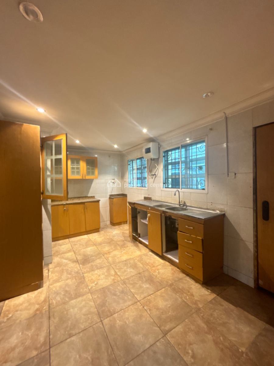 Self Serviced Lovely 4 Bedroom Duplex, Lekki Phase 1, Lekki, Lagos, House for Rent