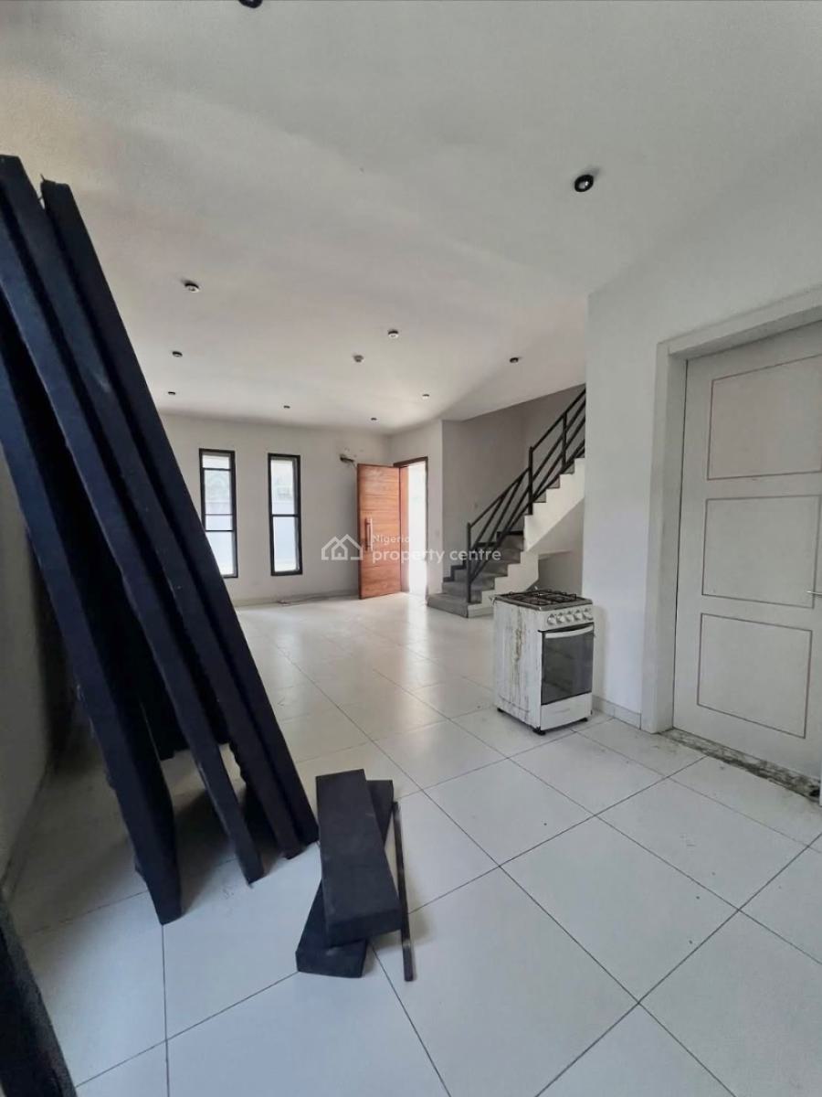 Well Built Serviced 4 Bedroom Maisonette with Bq, Ologolo, Lekki, Lagos, Terraced Duplex for Rent