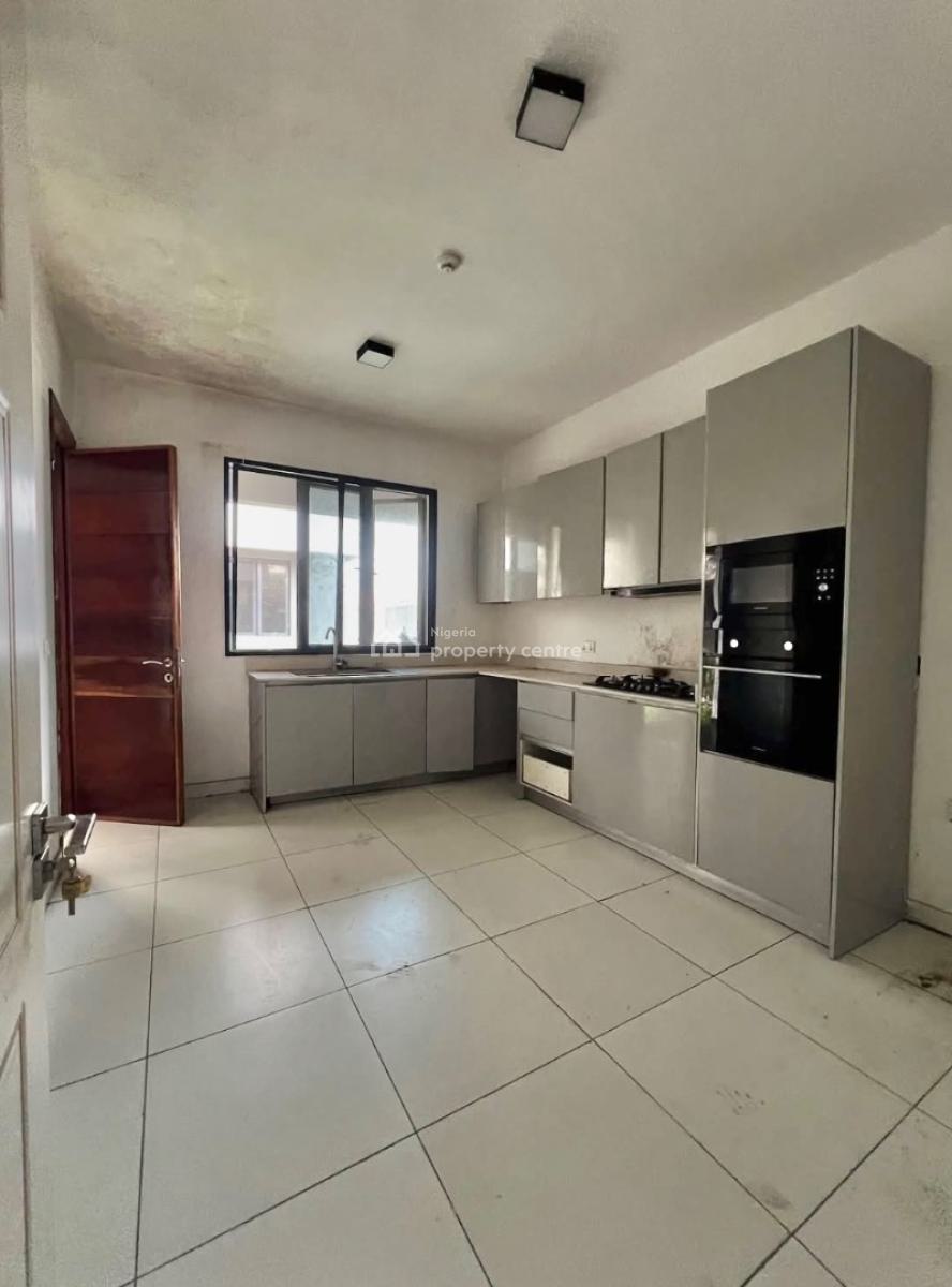 Well Built Serviced 4 Bedroom Maisonette with Bq, Ologolo, Lekki, Lagos, Terraced Duplex for Rent