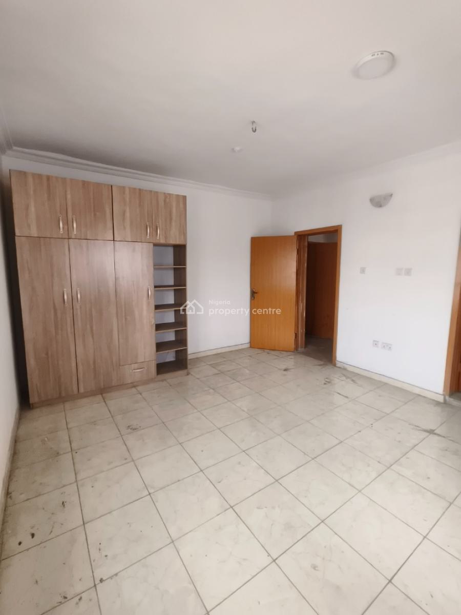 Super Spacious 3 Bedroom Apartment, Sangotedo, Ajah, Lagos, House for Sale