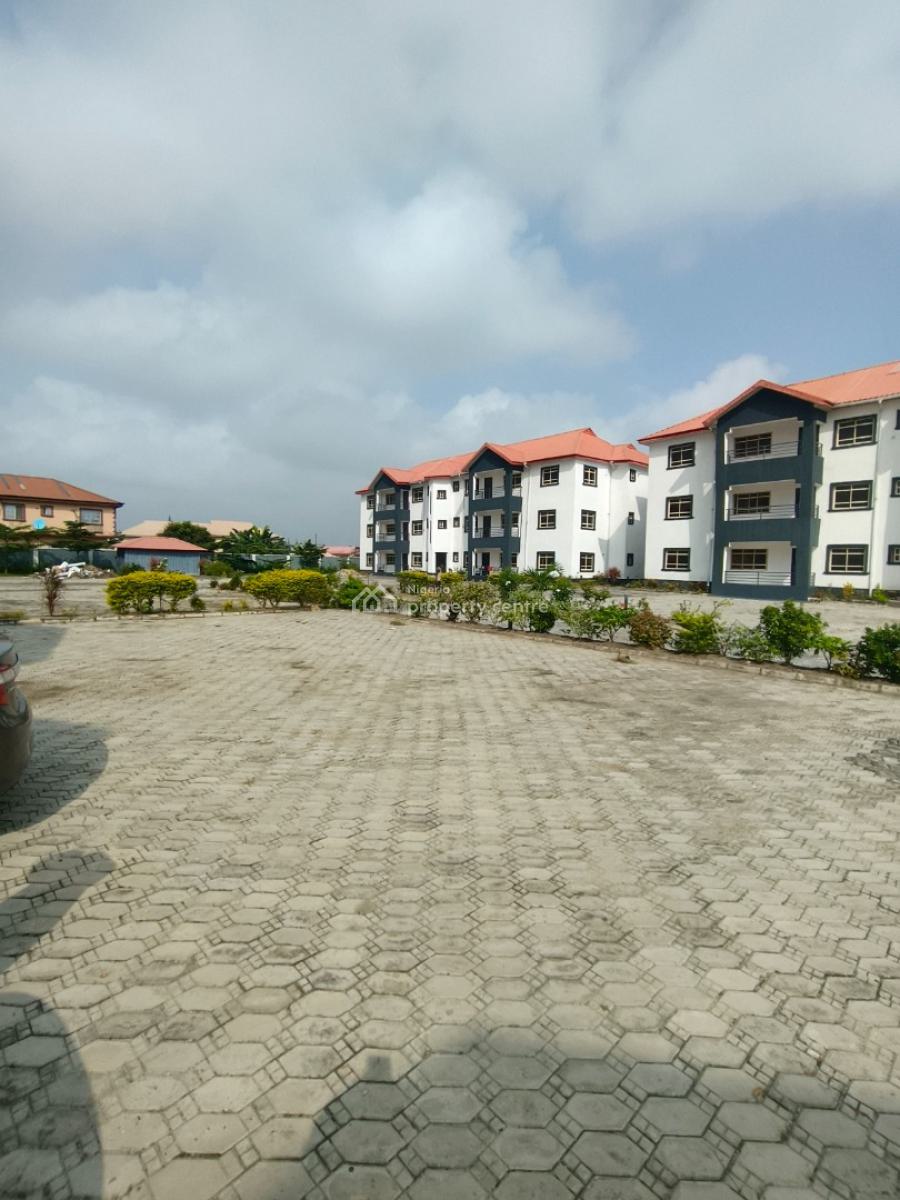 Super Spacious 3 Bedroom Apartment, Sangotedo, Ajah, Lagos, House for Sale
