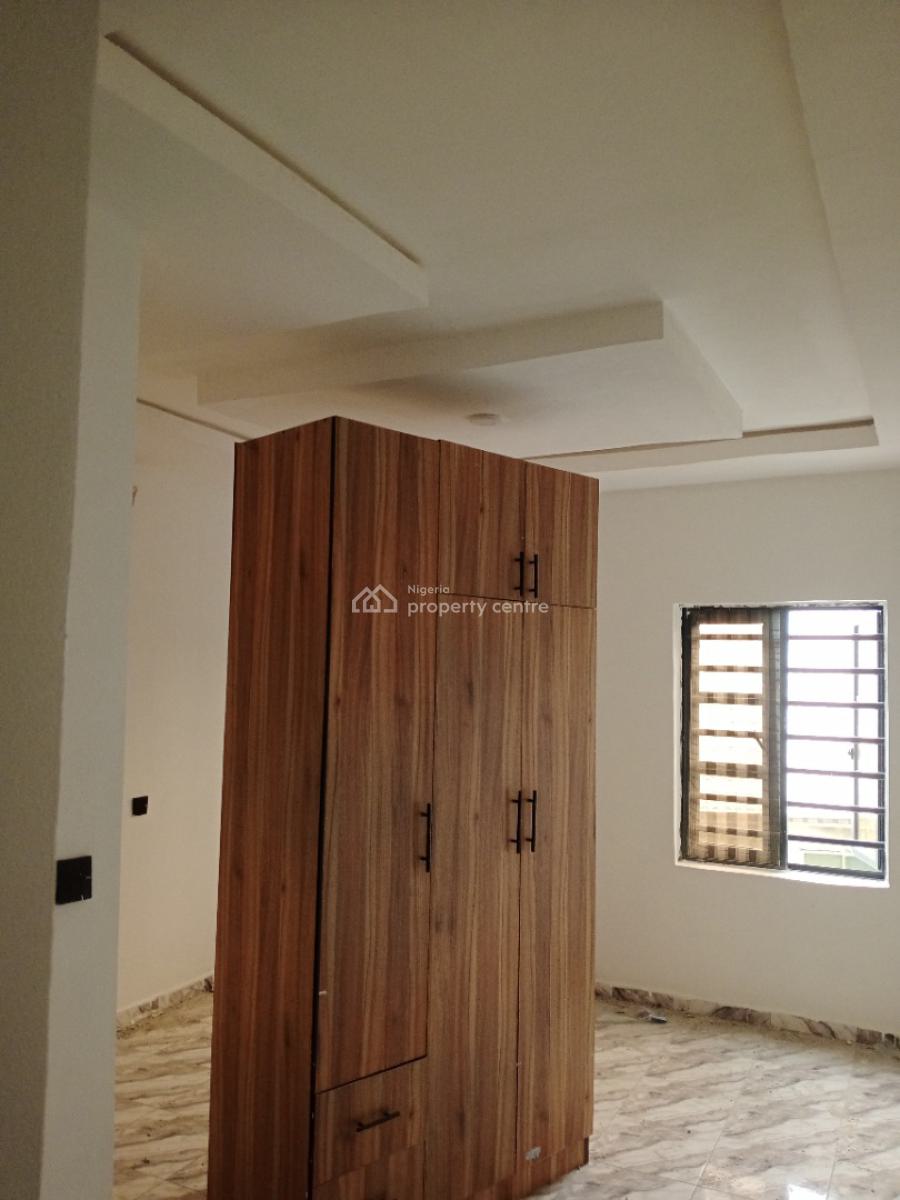 Luxurious Newly Built 2 Bedroom Apartment Upstairs with Constant Light, Bankole, Ibeju Lekki, Lagos, Flat / Apartment for Rent