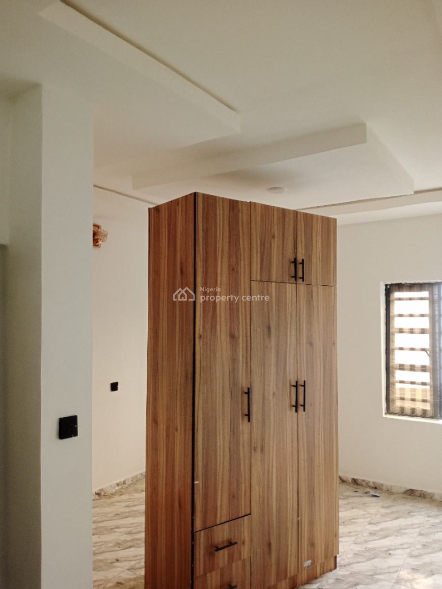 Luxurious Newly Built 2 Bedroom Apartment Upstairs with Constant Light, Bankole, Ibeju Lekki, Lagos, Flat / Apartment for Rent