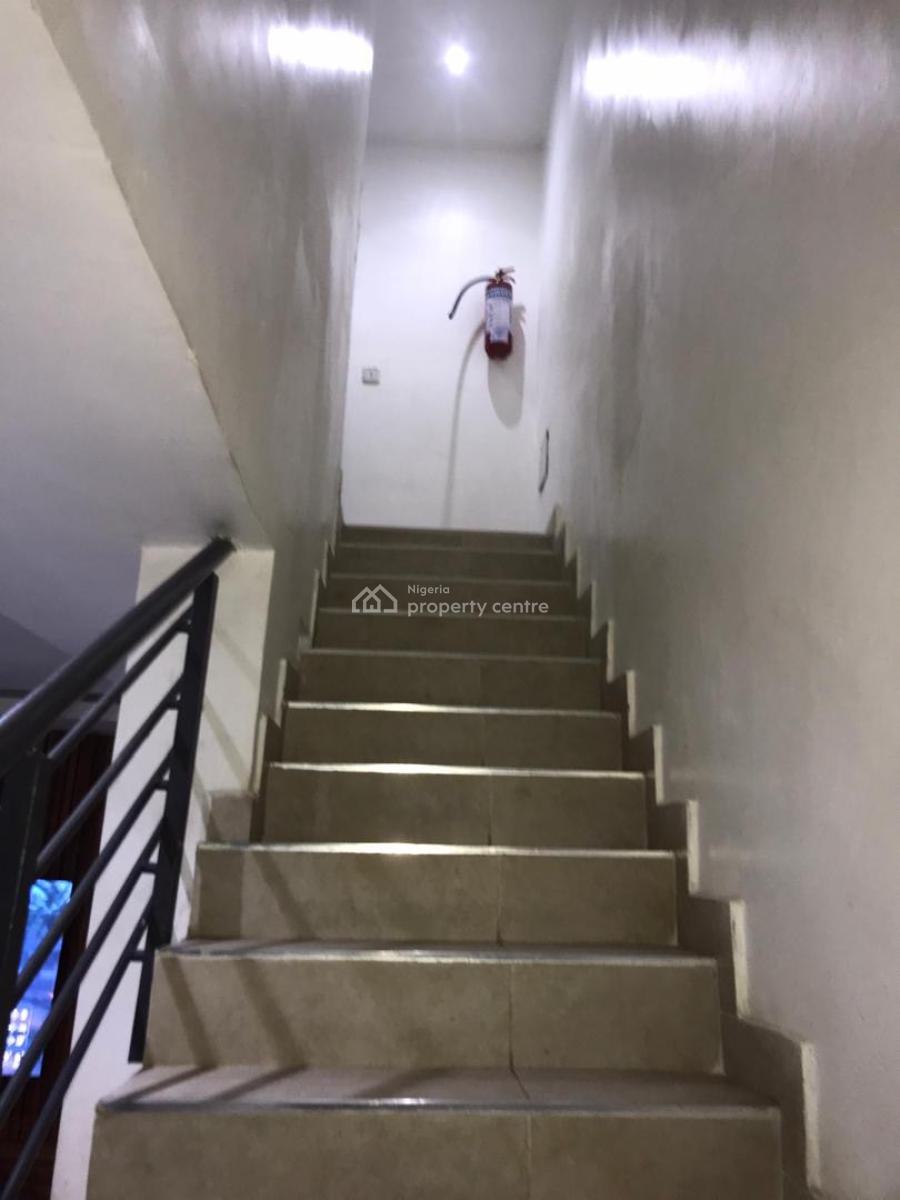 Luxurious Fully Furnished 2 Bedroom Maisonette Apartment, Off Freedom Way, Lekki Phase 1, Lekki, Lagos, Flat / Apartment for Sale