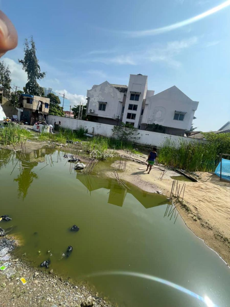 Corner Piece of Land and Property, Akin Ogunlewa Street, Victoria Island (vi), Lagos, Commercial Property for Sale