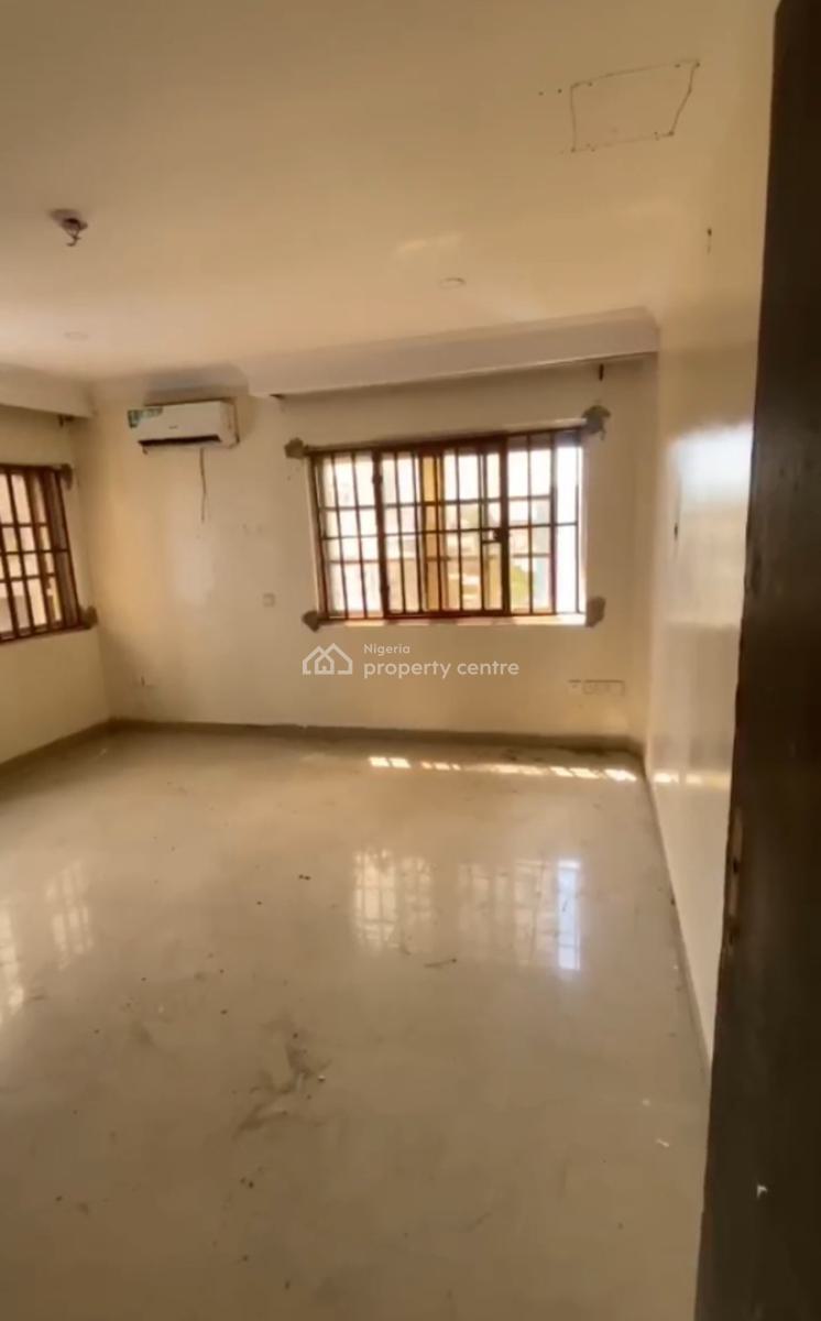 One (1) Bedroom Flat (6th Floor) with City View, Lift, Pool & 24hrs Po, Victoria Island (vi), Lagos, Mini Flat (room and Parlour) for Rent