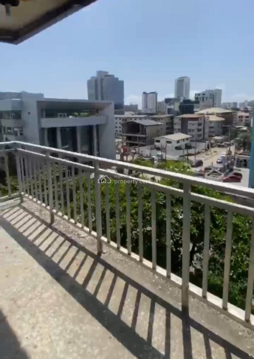 One (1) Bedroom Flat (6th Floor) with City View, Lift, Pool & 24hrs Po, Victoria Island (vi), Lagos, Mini Flat (room and Parlour) for Rent