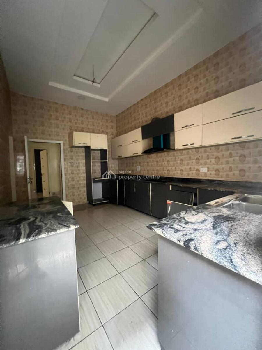 Self Compound 4 Bedroom Semi Detached Duplex + Bq, Ologolo, Lekki, Lagos, Semi-detached Duplex for Rent