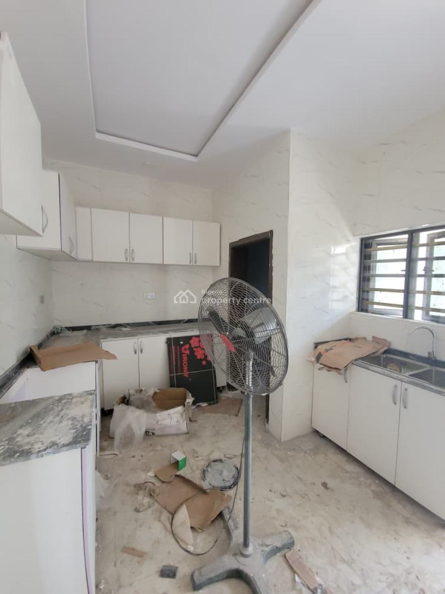 Brand New and Well Located 2-bedroom Apartment, Isokan Estate, Akobo, Ibadan, Oyo, Flat / Apartment for Rent