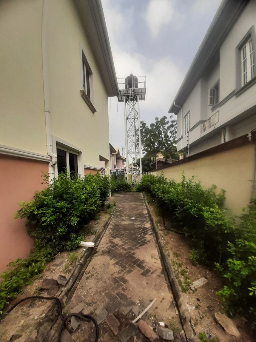 4 Bedroom En-suite Detached House with Large Living Room Area, Dining, Lekki Phase 1, Lekki, Lagos, House for Rent