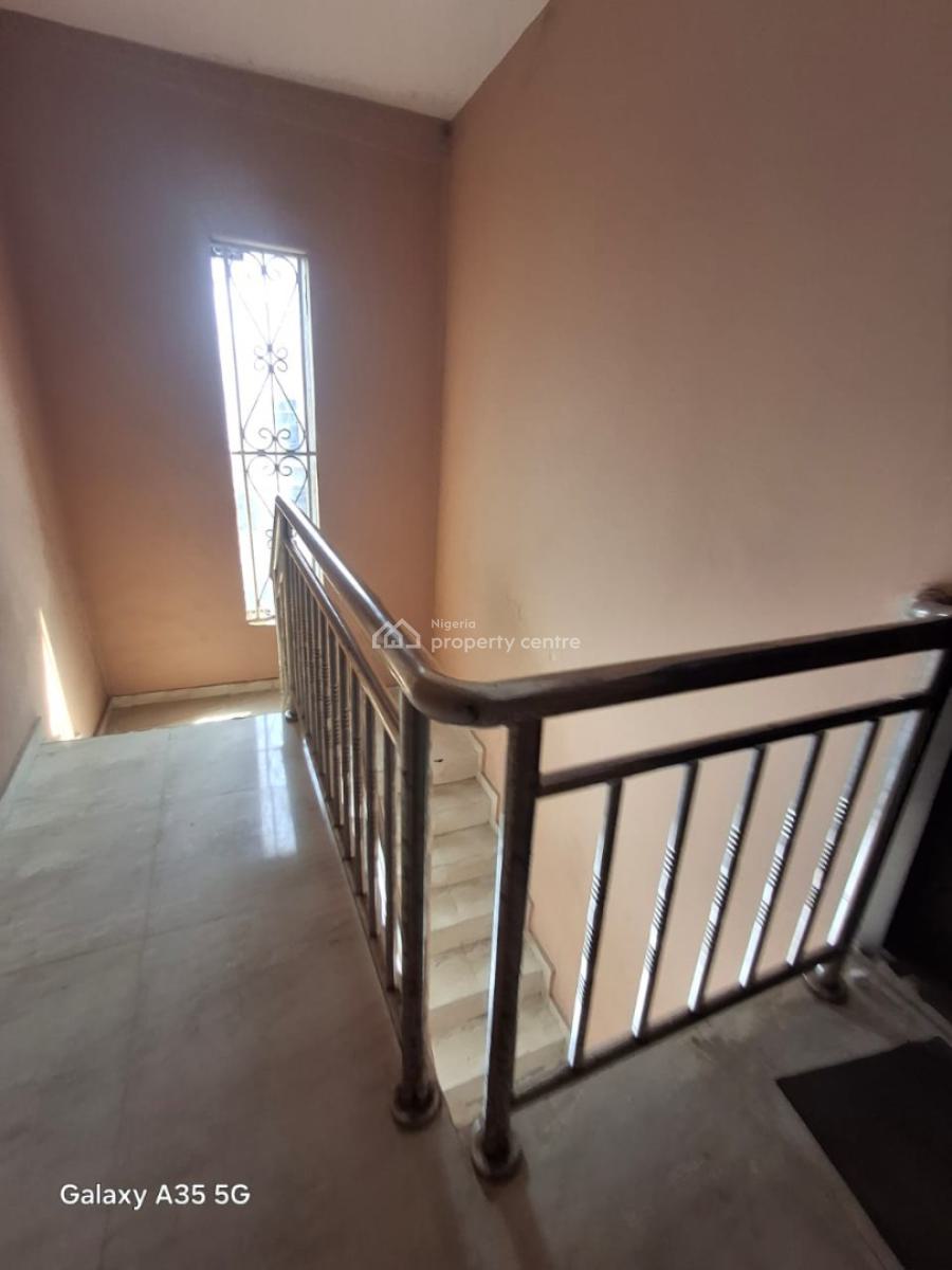 Clean 3 Bedroom Apartment Upstairs, Ogombo, Ajah, Lagos, Flat / Apartment for Rent