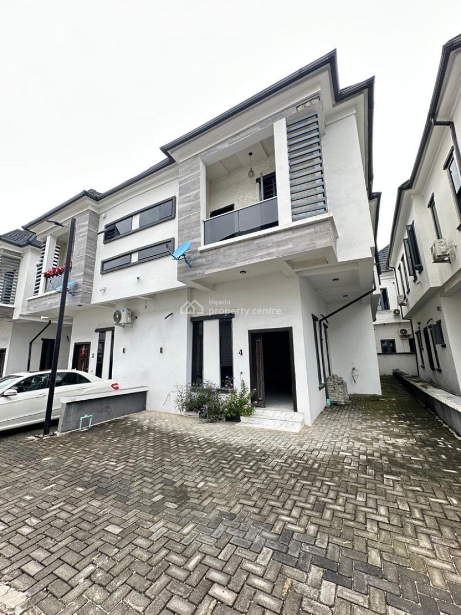 Well-built Spacious 4 Bedroom Semi-detached Duplex with Bq, Orchid, Lekki, Lagos, Semi-detached Duplex for Sale