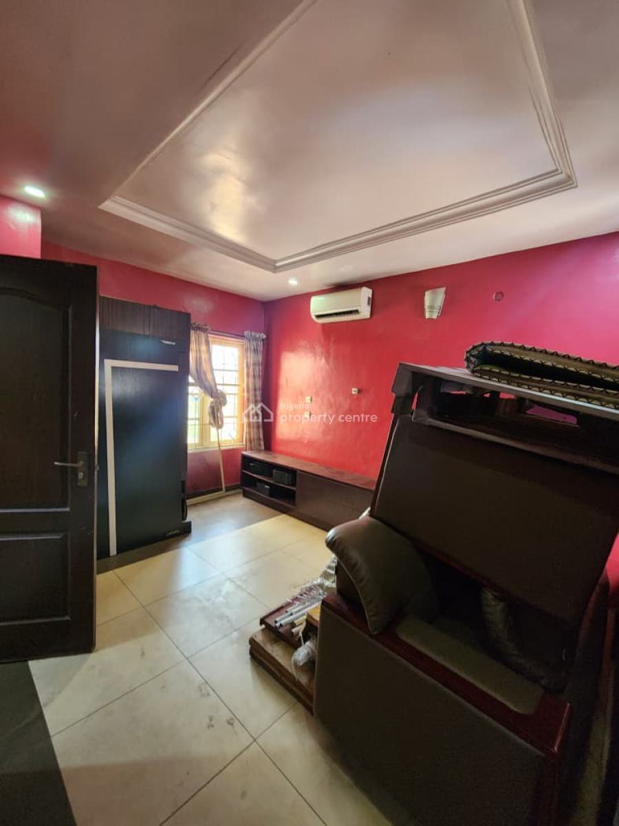 Well-finished 4-bedroom Terrace Duplex Equipped with Air Conditioners, Alpha Mutual Court Estate, Iponri, Surulere, Lagos, Terraced Duplex for Rent