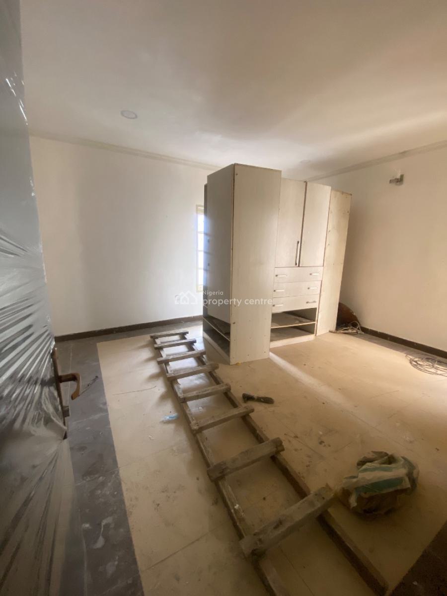 Well-finished 4-bedroom Terrace Duplex Equipped with Air Conditioners, Alpha Mutual Court Estate, Iponri, Surulere, Lagos, Terraced Duplex for Rent