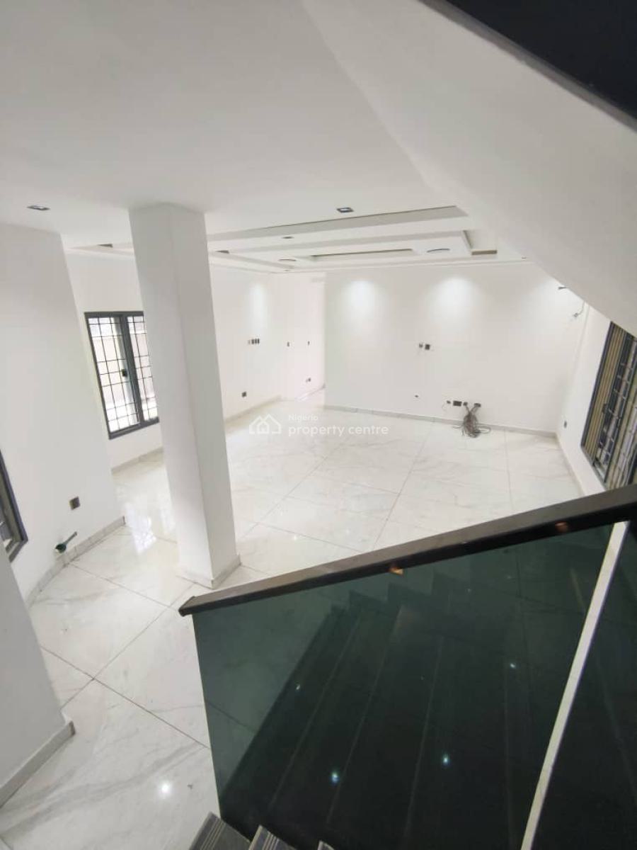 Well Built Units of Luxury 5 Bedrooms Fully Detached Plus Bq., Lekki Phase 1, Lekki, Lagos, Detached Duplex for Sale