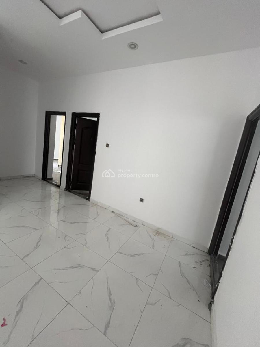 Sharp 3 Bedrooms Apartment, After Blenco, Ajah, Lagos, Flat / Apartment for Rent