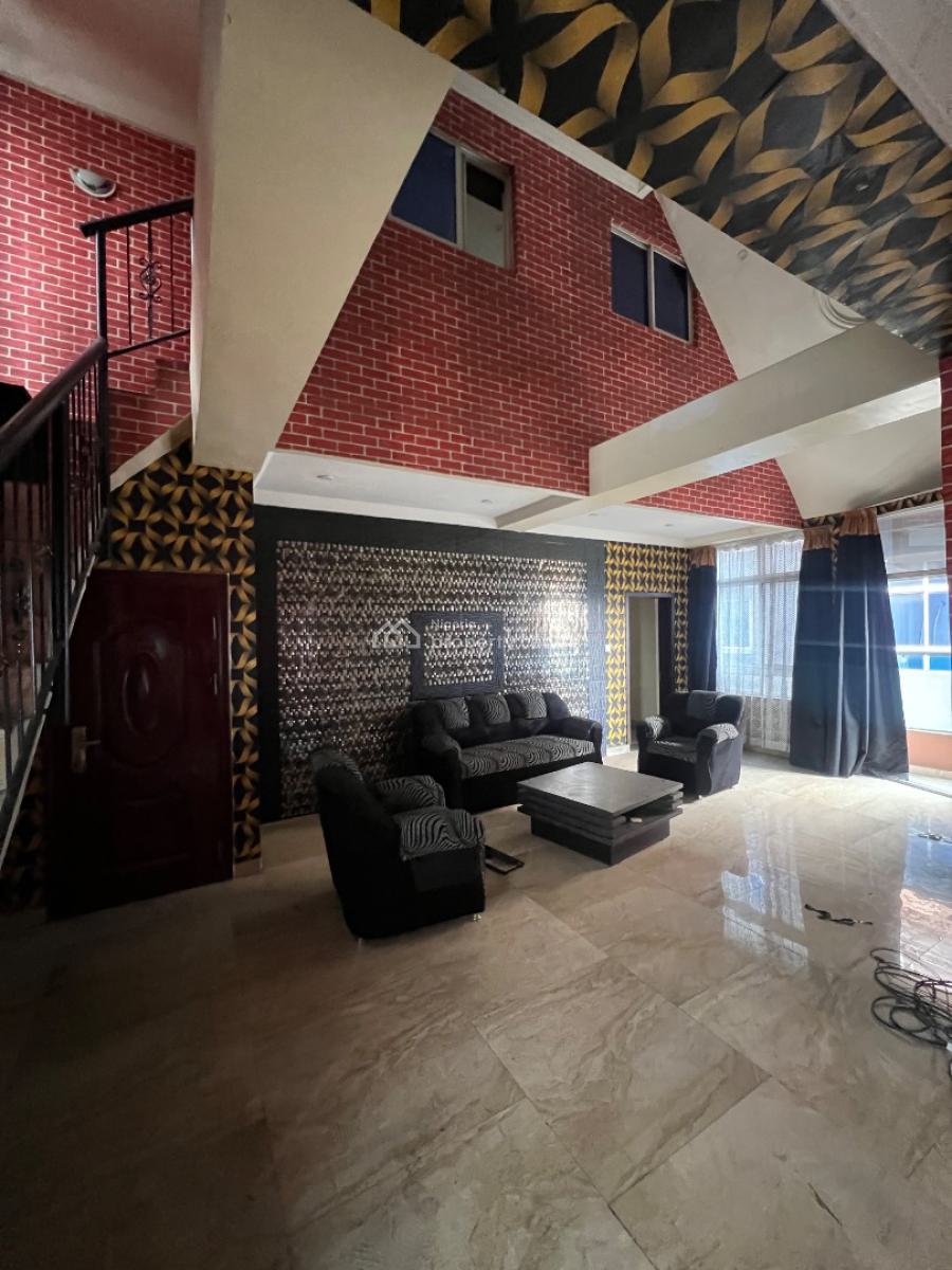 Classic and Spacious 3-bedroom Flat, Jakande, Lekki, Lagos, Flat / Apartment for Rent