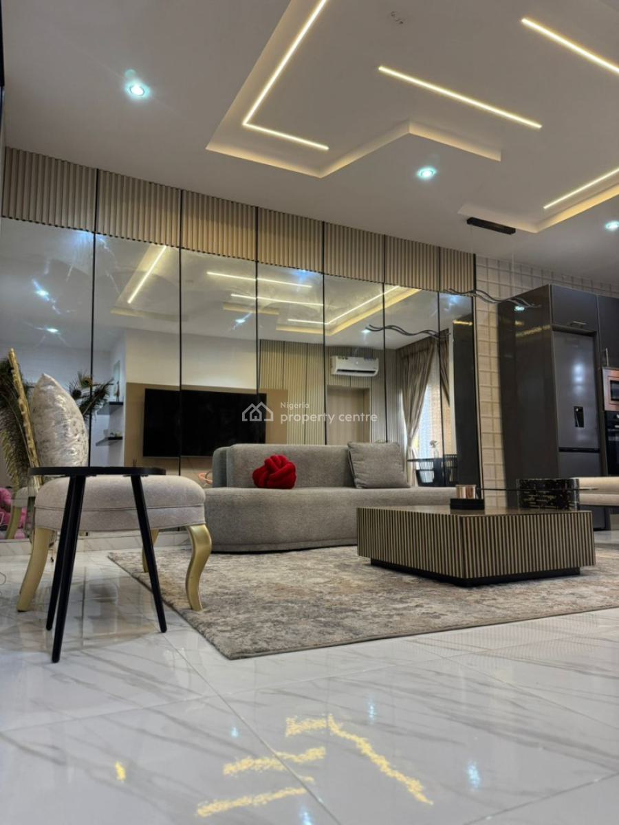 Fully Furnished Mini-flat with Pool, Gym, Ps5, Off Admiralty Way, Lekki Phase 1, Lekki, Lagos, Mini Flat (room and Parlour) Short Let