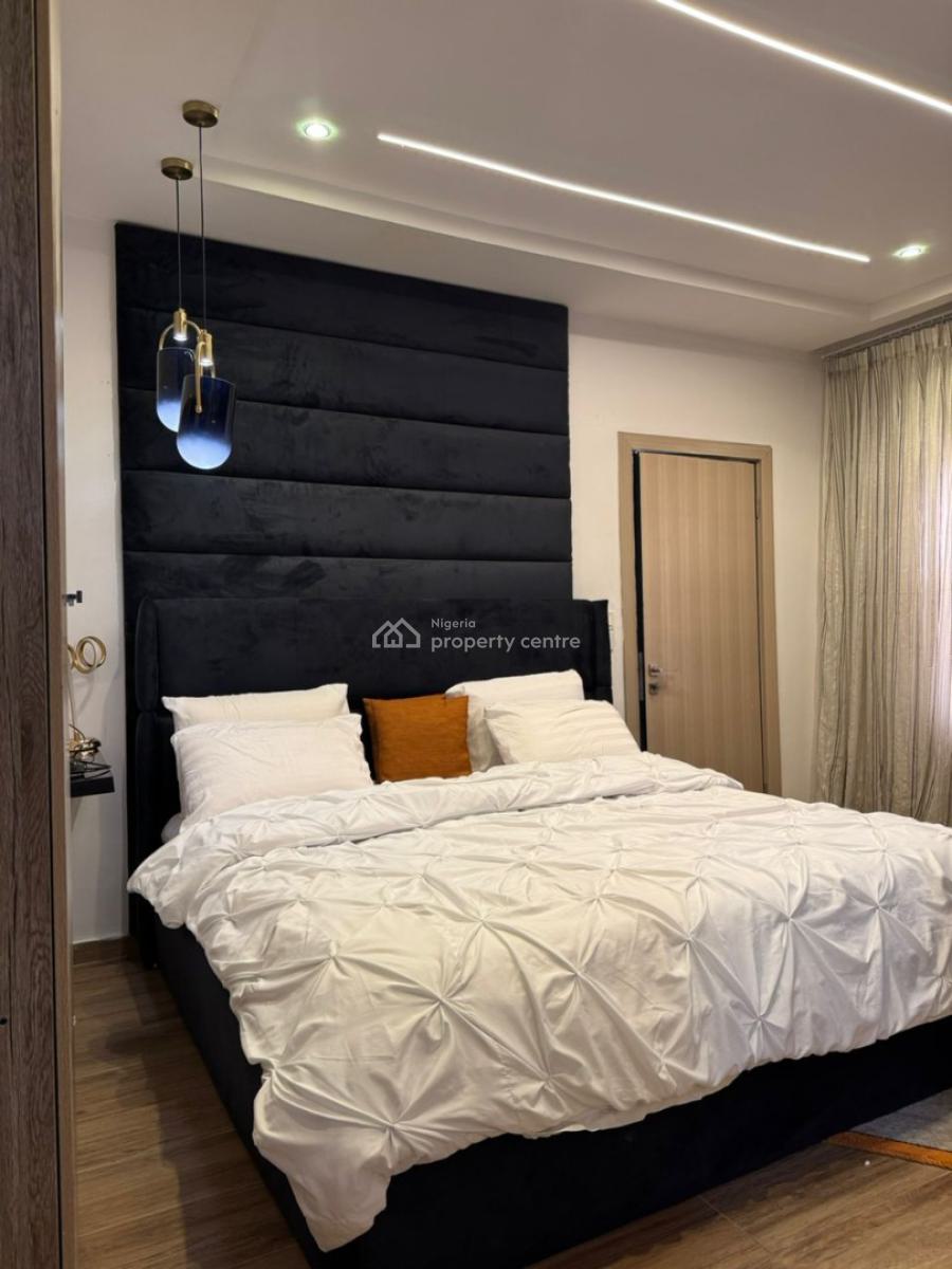 Fully Furnished Mini-flat with Pool, Gym, Ps5, Off Admiralty Way, Lekki Phase 1, Lekki, Lagos, Mini Flat (room and Parlour) Short Let