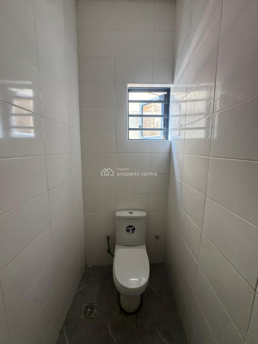 2 Bedroom Apartments, Ologolo, Lekki, Lagos, Flat / Apartment for Sale