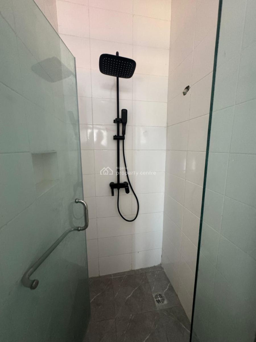 2 Bedroom Apartments, Ologolo, Lekki, Lagos, Flat / Apartment for Sale