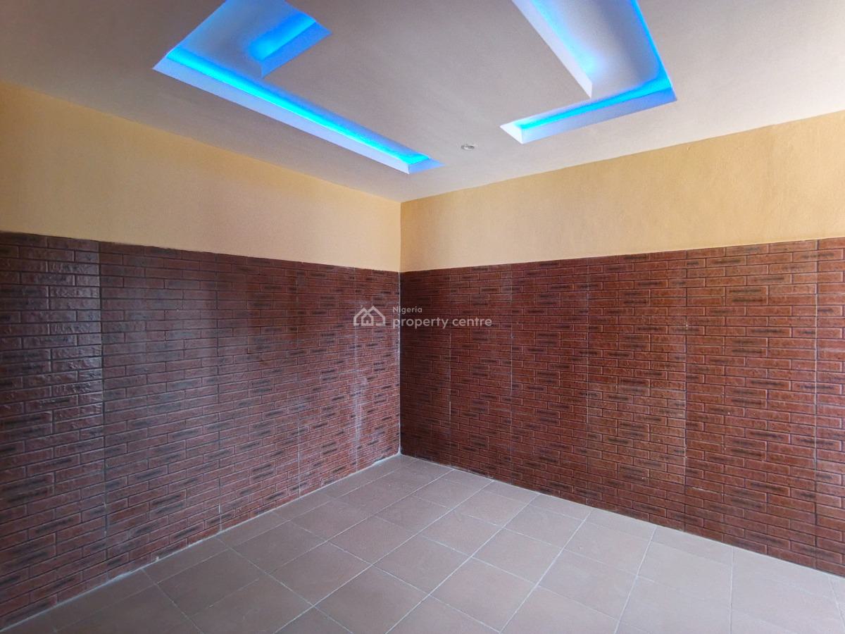 Bedroom and Parlor, Igbe Laara, Ikorodu, Lagos, Mini Flat (room and Parlour) for Rent